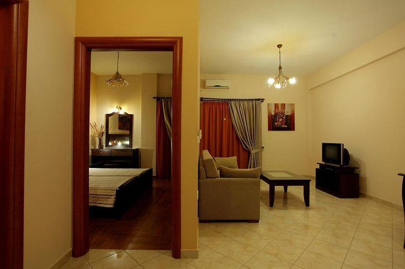 Pantheon Hotel & Suites Nerotriviá Room photo