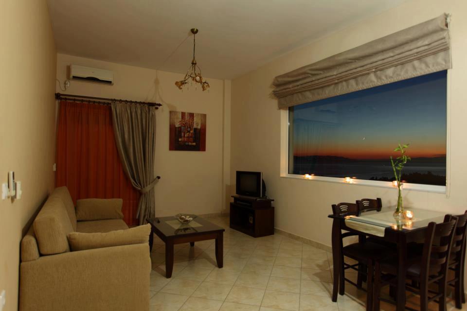Pantheon Hotel & Suites Nerotriviá Room photo